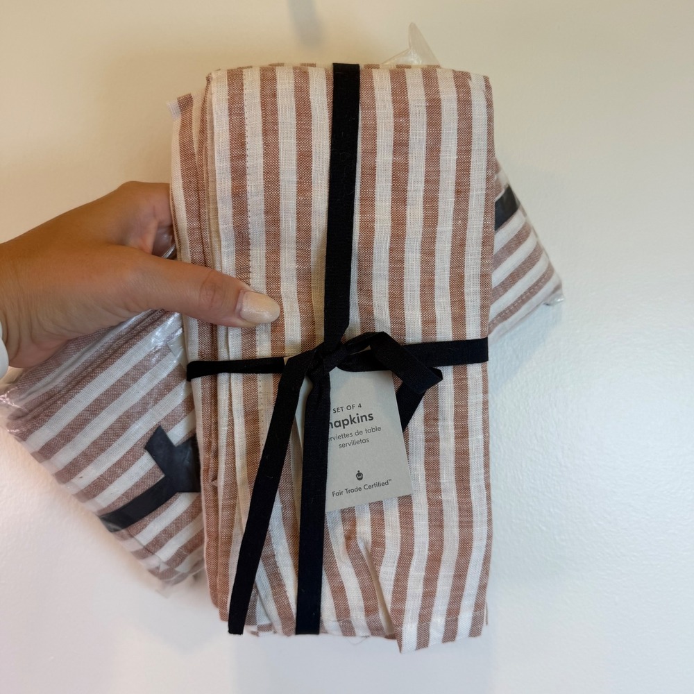 West Elm European Terracotta White Linen NEW Set 8 Napkins 18 x 18 Oeko-Tex